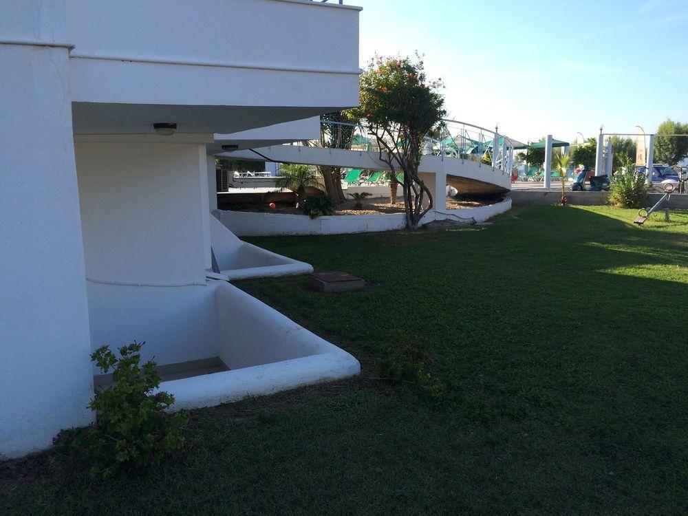 Akti Dimis Hotel Tigkaki  Bagian luar foto