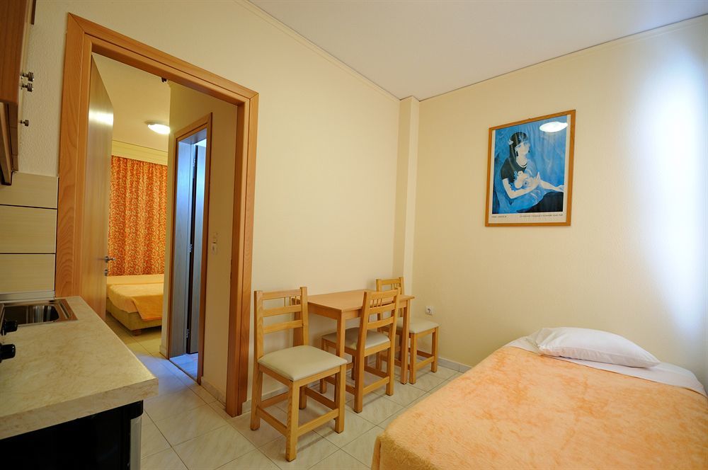 Akti Dimis Hotel Tigkaki  Bagian luar foto